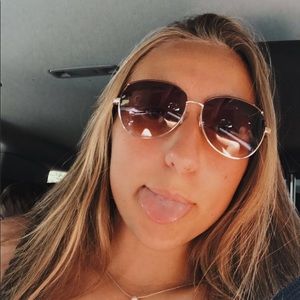 Meet your Posher, Morgan